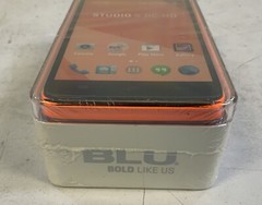 BLU Studio 5.0C HD quad-core 1.3 GHZ android v4.4 Smartphone (D534u) NS-E3E