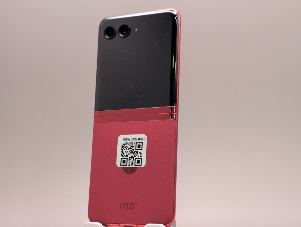Motorola Razr 40 Ultra XT2321-3 256GB Viva Magenta Telcel Unlocked W088050