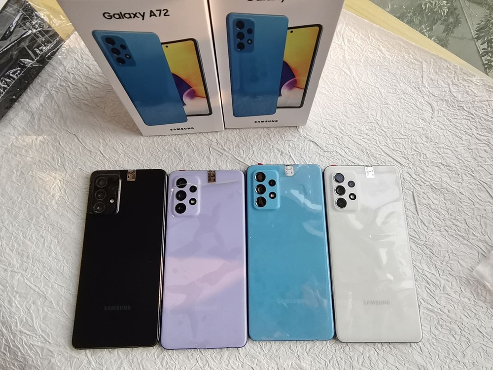 Samsung Galaxy A72 – 128 GB – (Unlocked) Dual sim – Smartphone All colors