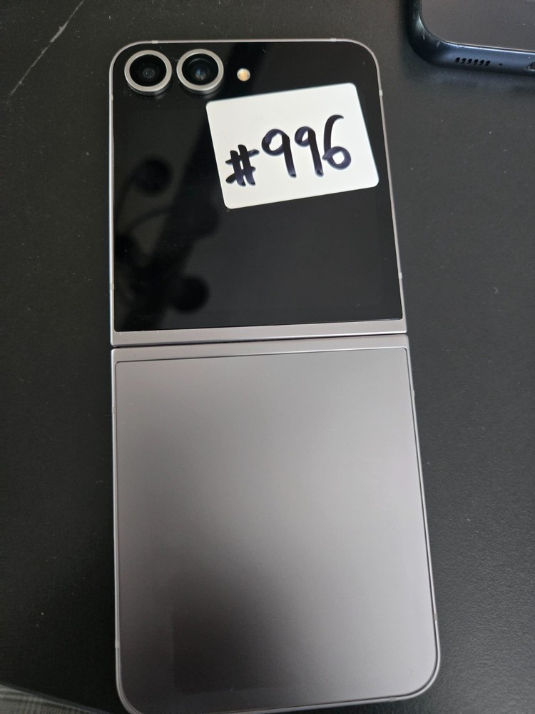 Samsung Galaxy Z Flip6 – 256GB – Sold As Is – SM-F741W – Read Desc – Listing 996