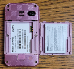 Sanyo Juno SCP-2700 – Pink ( Sprint ) Phone – Very Rare Color w/ Block Breaker 2