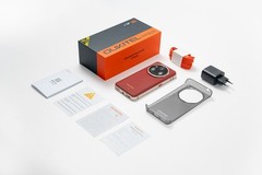 OUKITEL WP210 5G NFC Rugged Phone 6.7” 36GB+512GB 108MP 45W 8800mAh Android 15