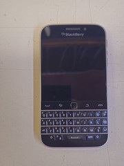 RIM BlackBerry Classic Q20 SQC100-4 16GB (ROGERS) *READ* TESTED