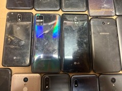 Lot Of 22 Smartphones Unknown Carriers Various Brands Samsung Apple IPhone AS IS