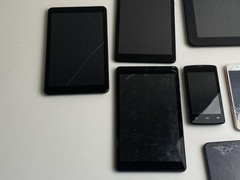 Lot of 11: Various Phones And Tablets. BROKEN UNTESTED FOR REPAIR NOT WORKING