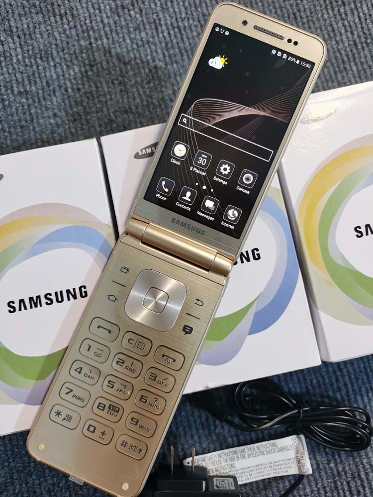 C/N version Samsung SM-W2017 Android flip phone good condition