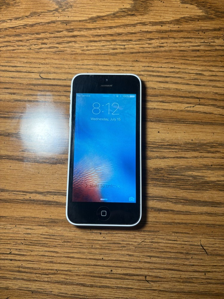 Apple iPhone 5c 16GB White A1532 Verizon Smartphone