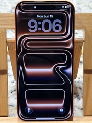 Apple iPhone 17 Pro – 1 TB – Cosmic Orange (Unlocked, only 2 charging cycles)