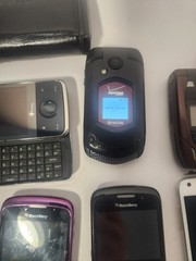 Lot Of 6 Vtg Cell Phones ~ Verizon KYOCERA, Samsung GALAXY S II, 2 Blackberries+