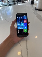 HTC One M8 32GB Gunmetal Gray Verizon HTC6995LVW Windows Phone Good Condition