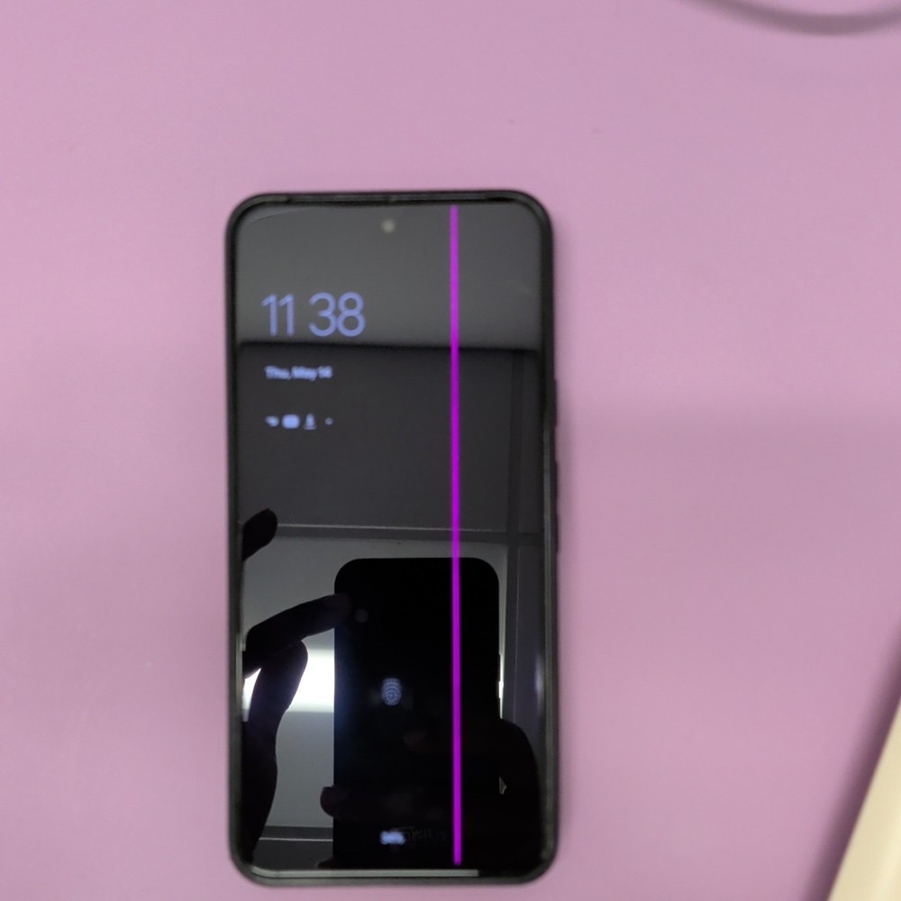 Google Pixel 8 G9BQD – 128GB – Obsidian Fully Functional – Display Issue