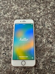 Apple iPhone 8 – 64 GB – Gold (Unlocked)