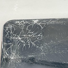 Apple iPhone 16 Pro Desert Titanium 256GB AT&T – Cracked Front/Back w LCD Bleed