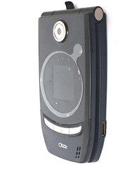 HTC QTEK 8500 GSM TRIBAND UNLOCKED CAMERA,BLUETOOTH WINDOWS MOBILE FLIP PHONE.