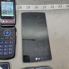 Lot of 5 Android Phones LG Motorola Samsung FOR PARTS READ Untested