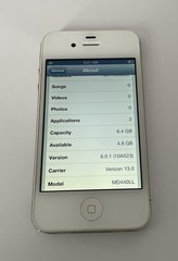 Apple iPhone 4 White 8GB MD440LL Verizon CIB Excellent – iOS 6.0.1 + 95% Battery