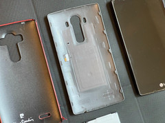 LG G4 H811 Metallic Gray (Unlocked) Smartphone – Cracked Screen – Won’t Turn On