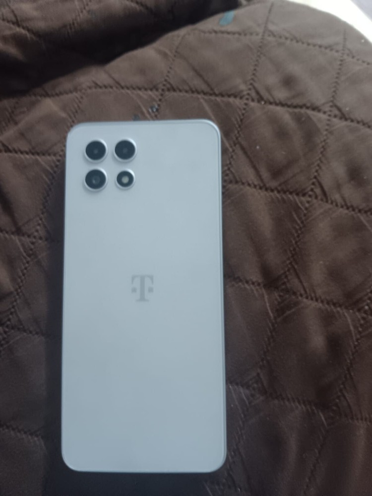 OnePlus 8 5G (T-Mobile) – 128 GB – Multicolor (Metro)