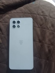 OnePlus 8 5G (T-Mobile) – 128 GB – Multicolor (Metro)