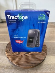Nokia ~ 2760 ~ Flip TracFone ~ Black ~ 4G LTE, Camera, Bluetooth, Wi-Fi ~ 4GB