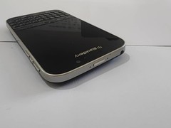 BlackBerry Classic Q20 3.5″ 8MP 16GB 2GB RAM black LOT Unlocked