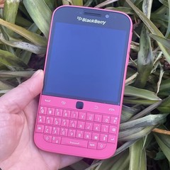 BlackBerry Classic Q20 16GB+2GB RAM Unlocked LTE Keyboard Worldwide GSM Carrier