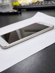 DEFECTIVE – Google Pixel XL – 32 GB – Silver – Unlocked – G011C – 12466