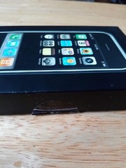 Apple iPhone 1st Generation – 8GB – Black (Unlocked) A1241 (GSM) never activated