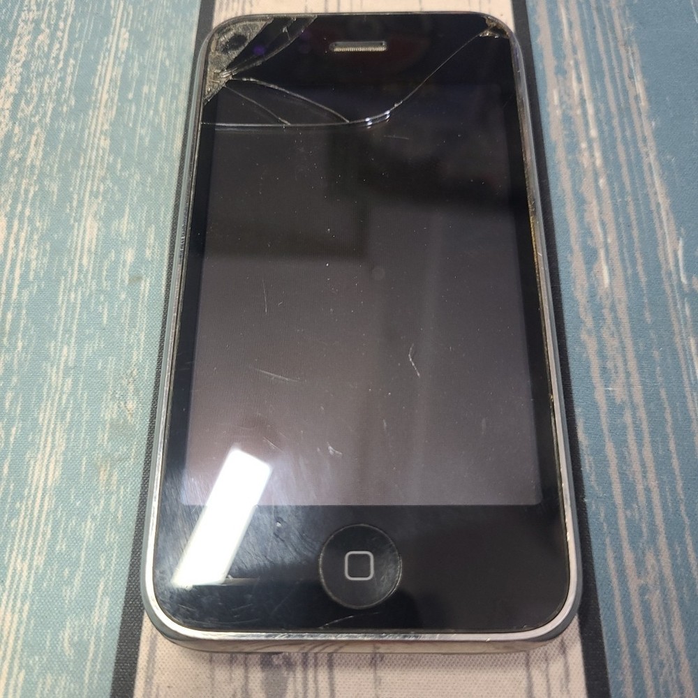 VTG Apple iPhone 3G Black 8GB Collectible Rare A1241 AS IS/PARTS (NOT CHARGING!)