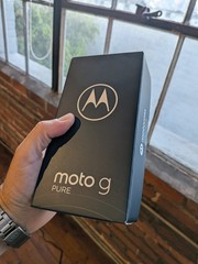 Motorola Moto G Pure 32GB 3GB RAM 6.5in 13MP Blue Factory Unlocked
