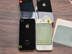 Apple iPhone 4 8GB/16GB/32GB Black/White UNLOCKED rare ios 4 ios 5 ios 7