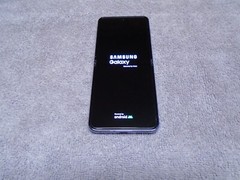 Samsung Galaxy Z Flip 4 5G, Purple, 128gb, AT&T only, Excellent!!!!