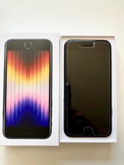Apple iPhone SE 3rd Gen. – 64GB – Midnight (Unlocked)