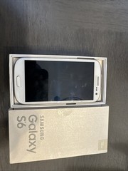 Samsung Galaxy S3 (32 GB White Pearl, Unlocked)