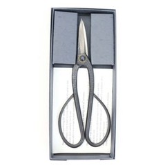 Traditional Tanabe Long Handled Bonsai Scissors from Japan (7.5 Inches)