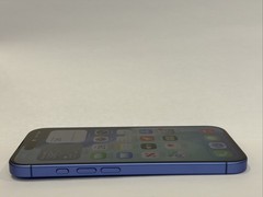 iPhone 16 128GB Ultramarine AT&T Excellent Condition! Selling For Parts Only!