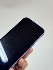Google Pixel 10 256GB Indigo (Unlocked) – Fair Condition, See Photos
