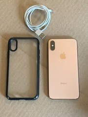 Apple iPhone XS – 64GB Gold (Unlocked) (CDMA + GSM) A1920 READ