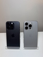 Lot of 2 or Single Unit Apple iPhone 15 Pro 256GB Unlocked Mint Excellent