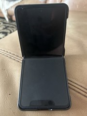Samsung Galaxy Z Flip 7 128GB Blue T-Mobile Flip Android Smartphone Open Box