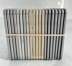 Lot of 20 Apple iPhone 6 3x A1586, 17x A1549
