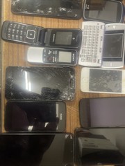 Lot of 31 smartphones – sold for parts or repair