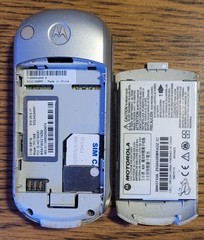 Motorola C series C139 – Black and Silver ( TracFone ) Cellular Phone