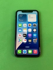 Apple iPhone XR 64GB Unlocked Black A1984 | 82% BH | LCD Line