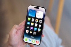 New Sealed iPhone 14 Pro (5G) A2650 128GB/256GB Factory Unlocked Smartphone US