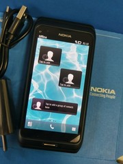 Unlocked Nokia E7 E7-00 Touch Screen Slide Keyboard 16GB 3G Wifi Original Phone