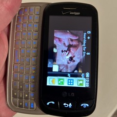LG Cosmos VN250 – Black ( Verizon ) Cellular Slider Phone – Works Tested