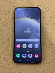 Samsung Galaxy S24 128GB UNLOCKED Smartphone SM-S921W – Scratched Screen