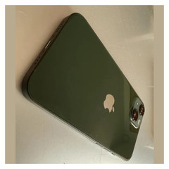 Apple iPhone 13 Unlocked – Red, Midnight, Starlight, Green – 128GB/512GB