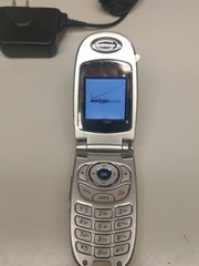 LG VX3300 Verizon Wireless Flip Open Clamshell Burn Phone Page Plus New